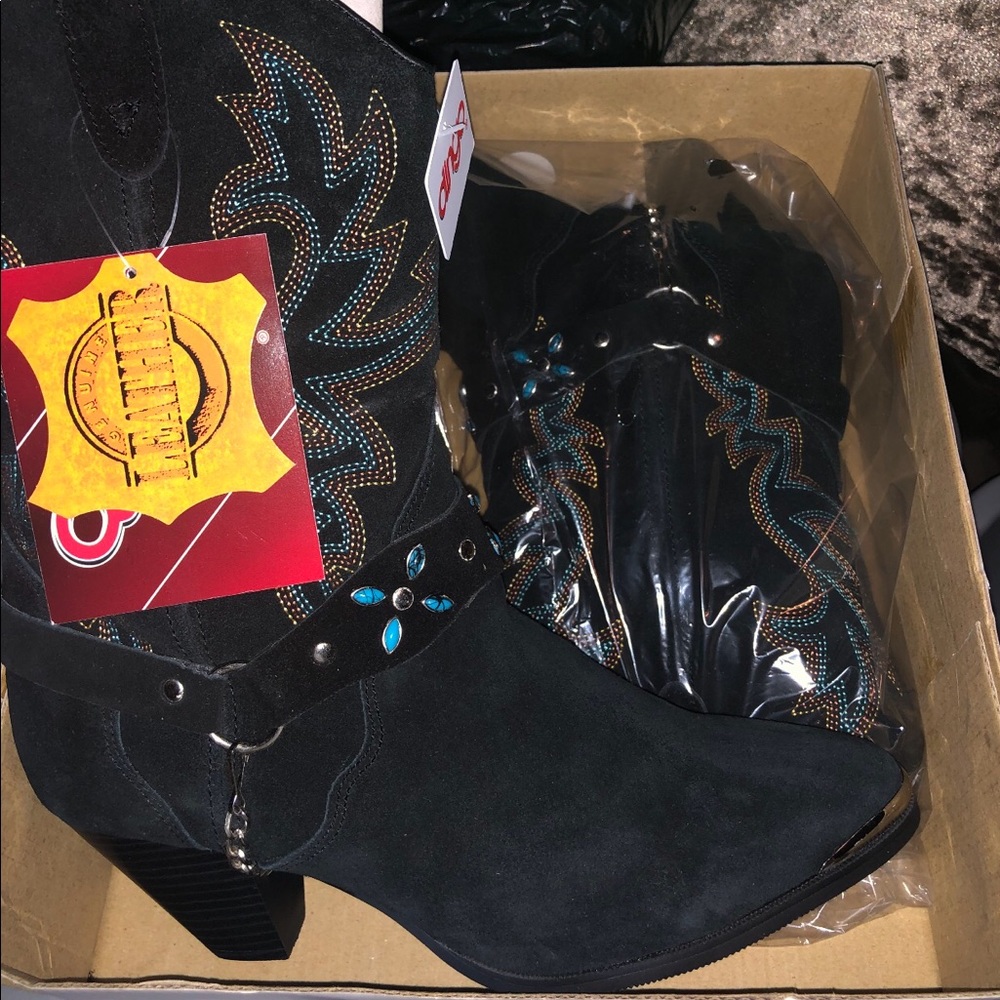 Women’s Dingo Cowboy Boots